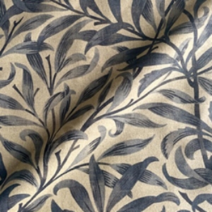 V&A Drawn From Nature - Willow Bough Large: Navy