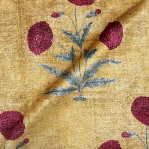 V&A Threads of India Opulent Velvets - Regal Poppy: Gold