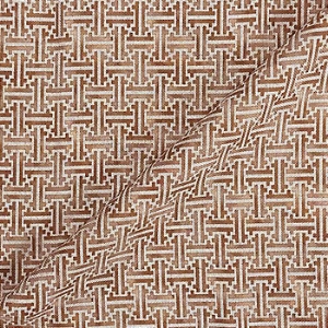 Spill Resistant RHS Gertrude Jekyll Lattice: Cinnamon