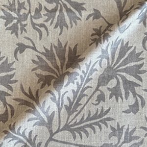 Spill Resistant RHS Gertrude Jekyll Meadow Flower: Brown