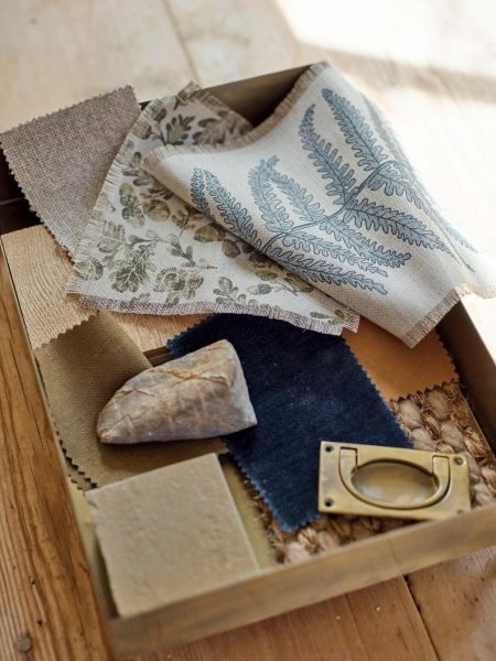 Order up to 6 free fabric samples and explore colour, texture and creative expression.