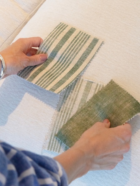 Order up to 6 free fabric samples and explore colour, texture and creative expression.