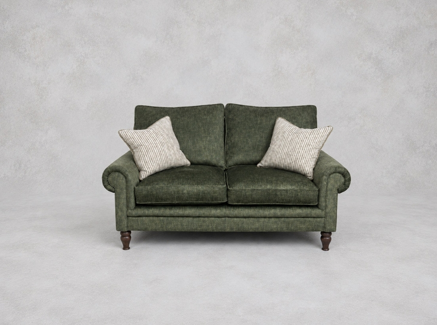 Outlet Edinburgh: Aldingbourne 2.5 seater sofa in Almost Plain Velvet Mint