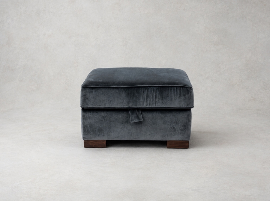 Outlet Manchester: Wadenhoe storage footstool in Linwood Omega Velvet Lava