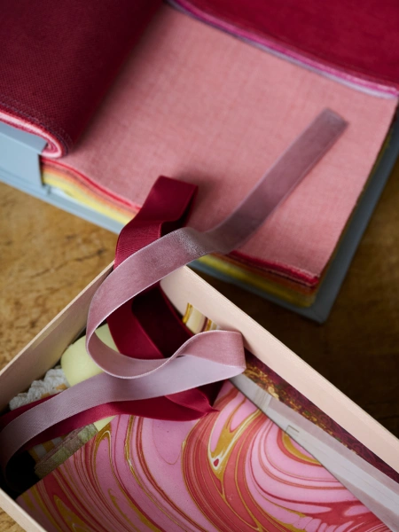 Order up to 6 free fabric samples and explore colour, texture and creative expression.