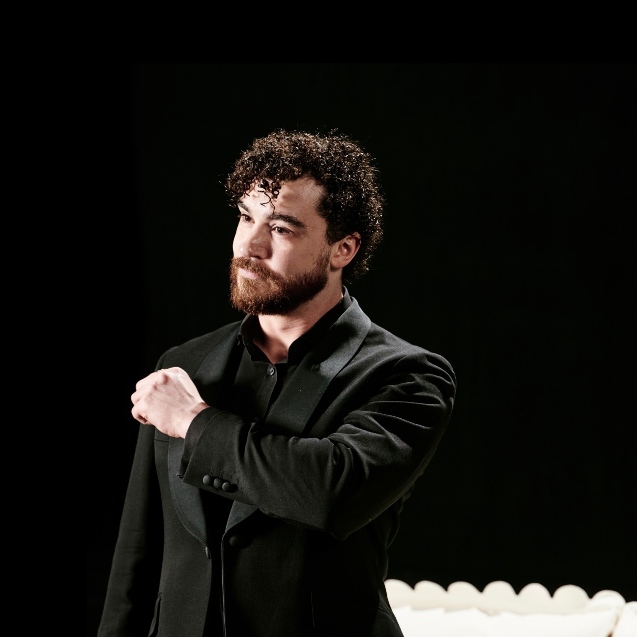 Ossian Huskinson, Bass-Baritone, The Royal Opera